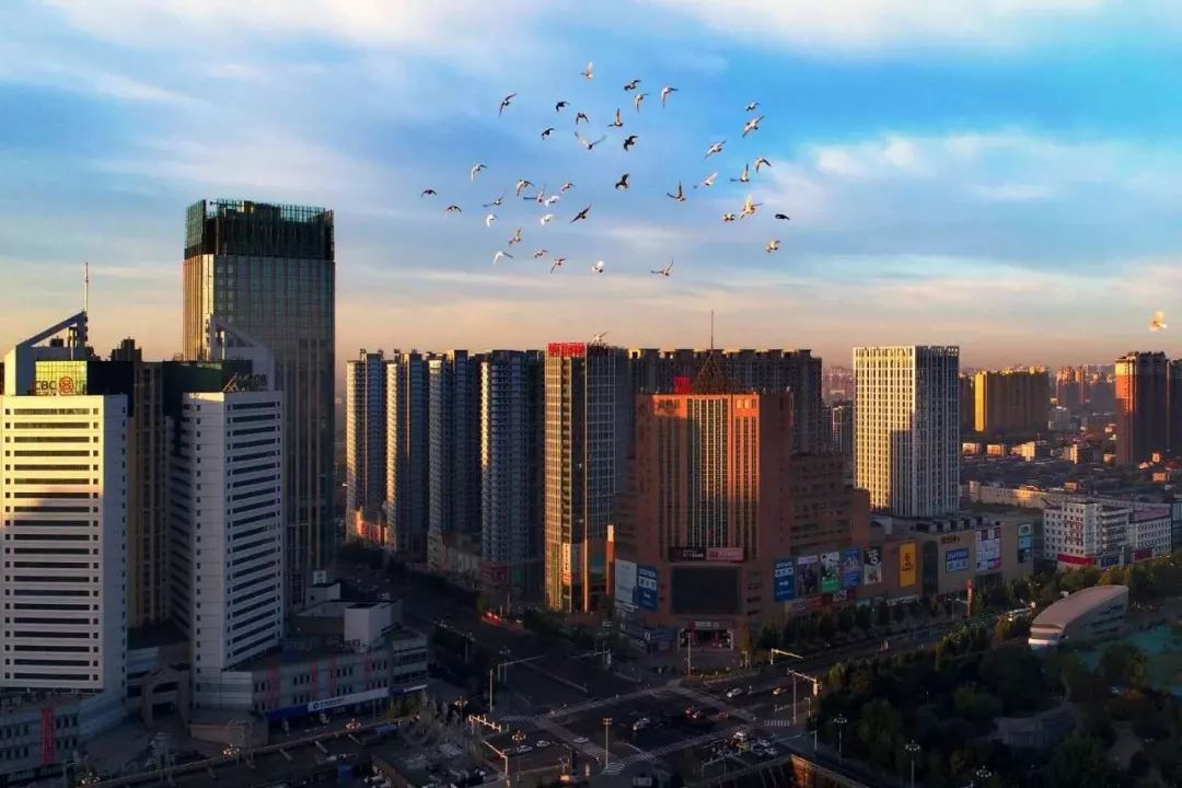 唐山，历史画卷中的沧桑与活力